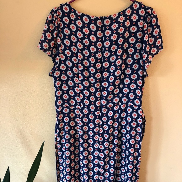 NWOT Yumi Faris Floral Print Cap Sleeve Dress - Picture 6 of 8